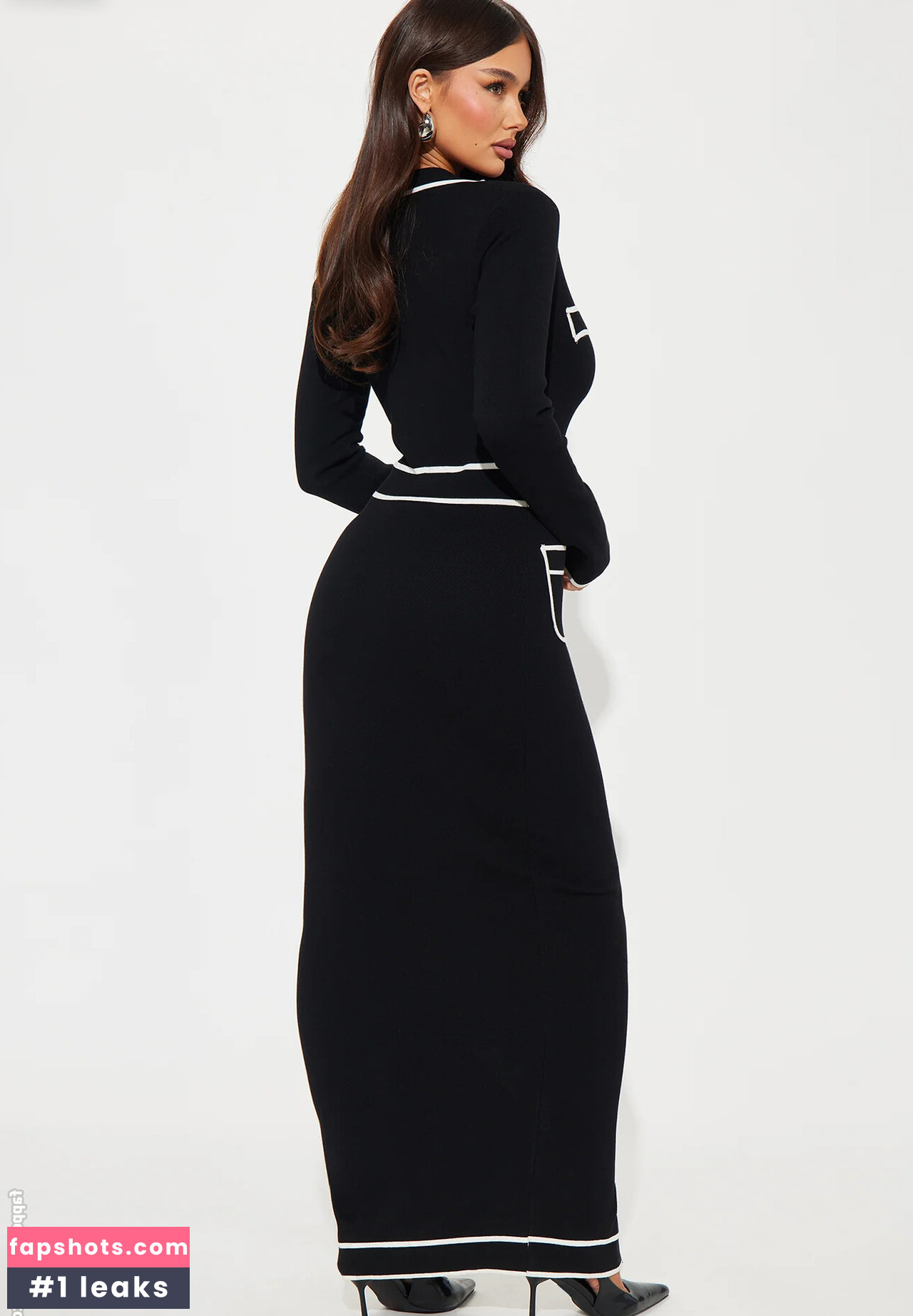 Ella Cervetto gallery photo #171