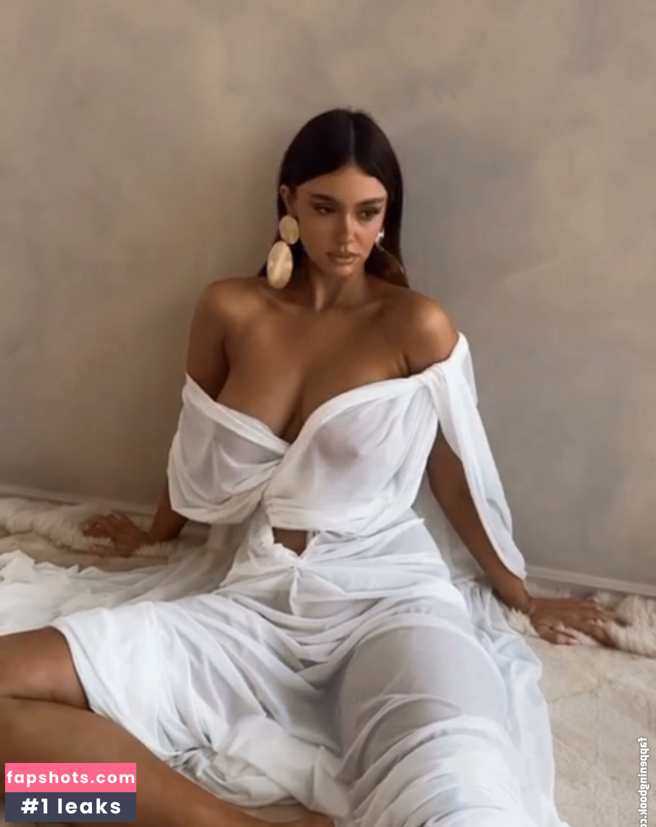 Ella Cervetto gallery photo #272