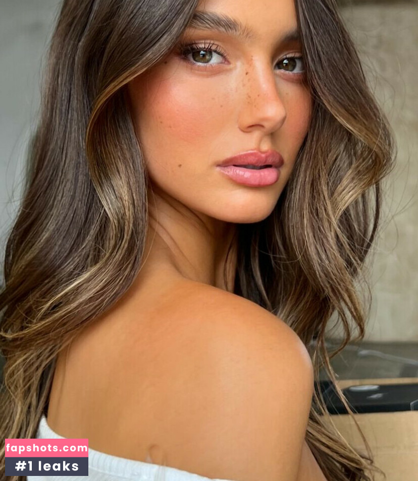 Ella Cervetto gallery photo #289