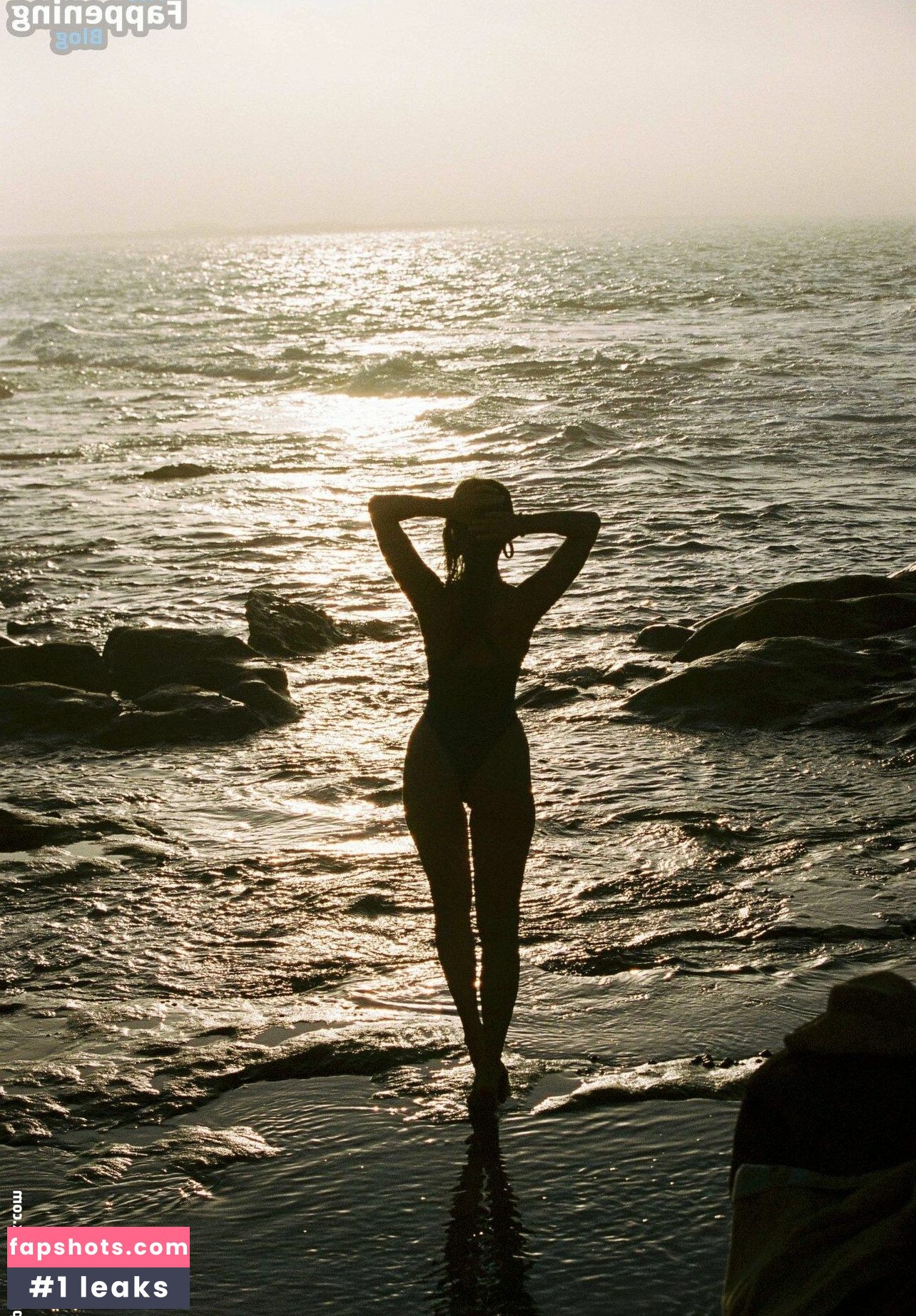 Ella Cervetto gallery photo #322