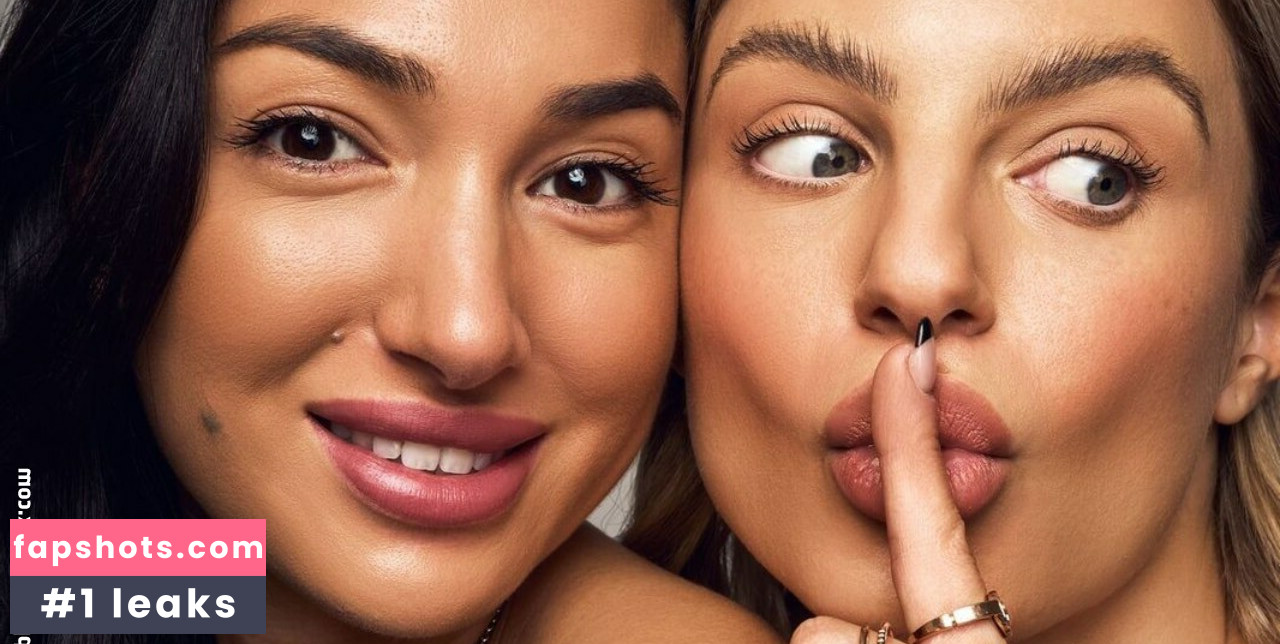 Ella Ding gallery photo #24