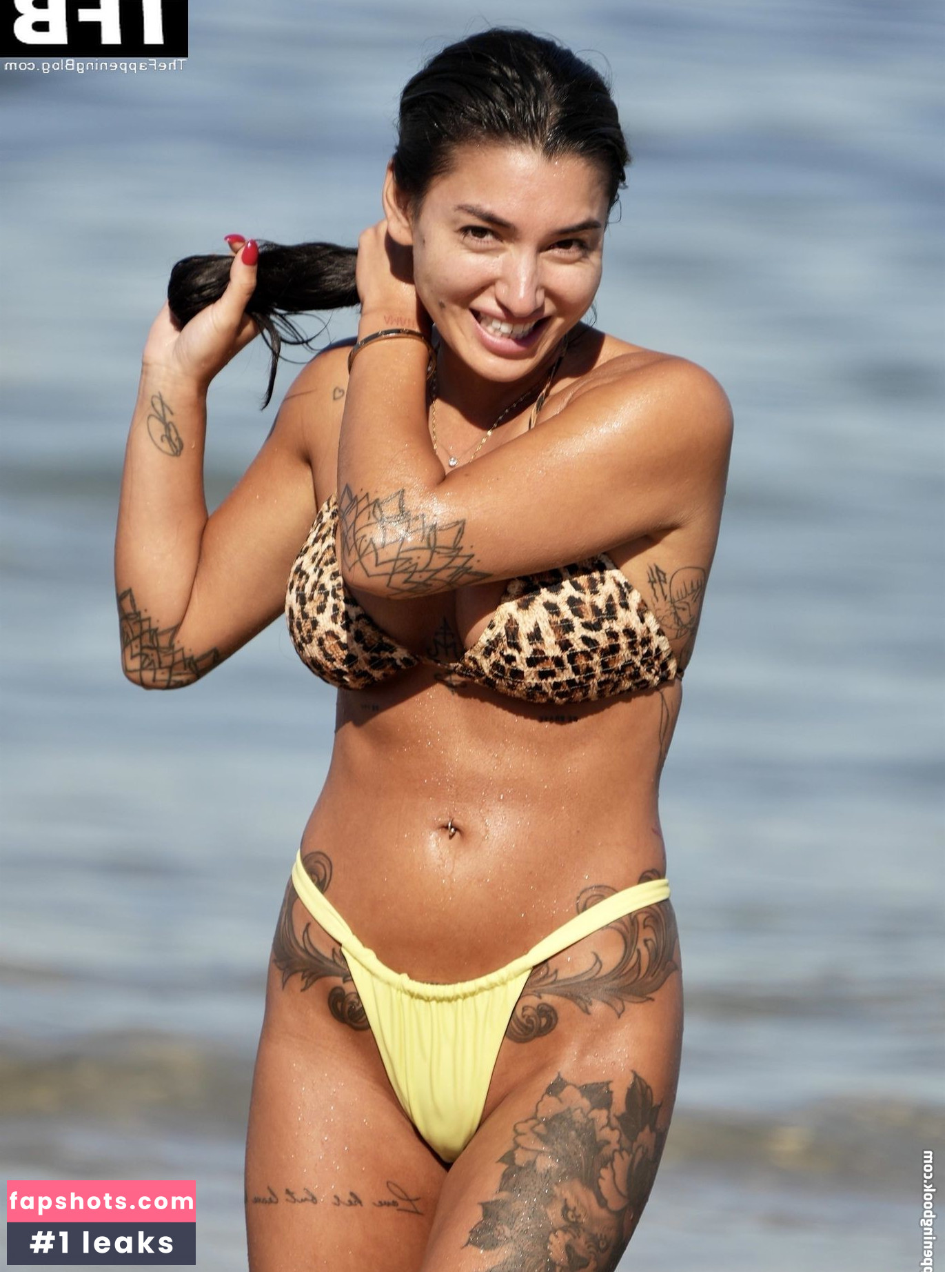 Ella Ding gallery photo #53