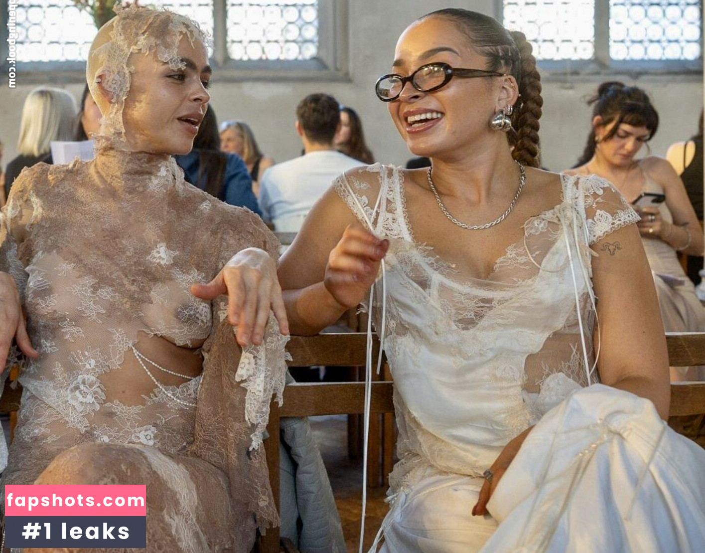 Ella Eyre gallery photo #3