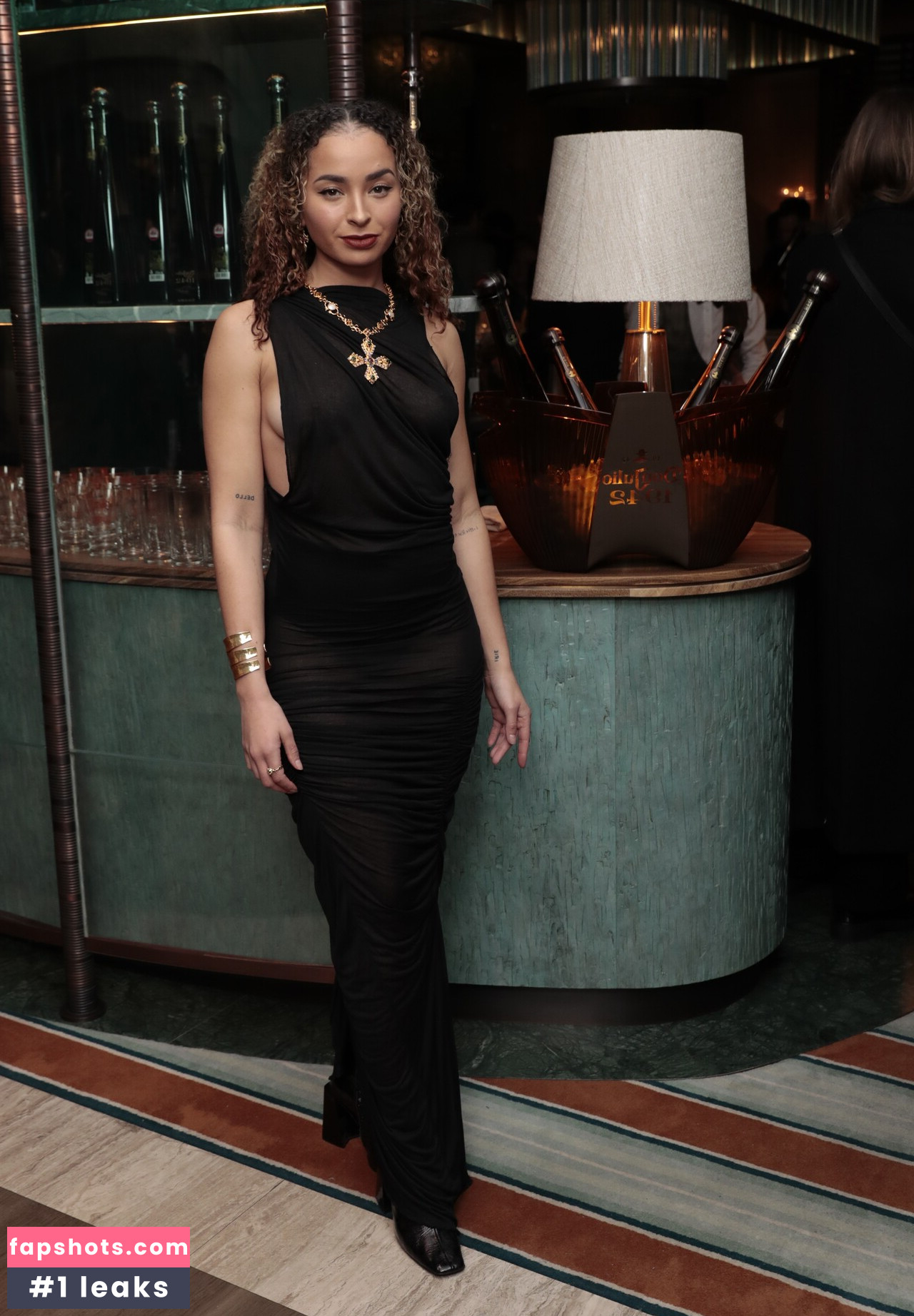 Ella Eyre Filtración Desnuda OnlyFans Foto #31 - Fapshots