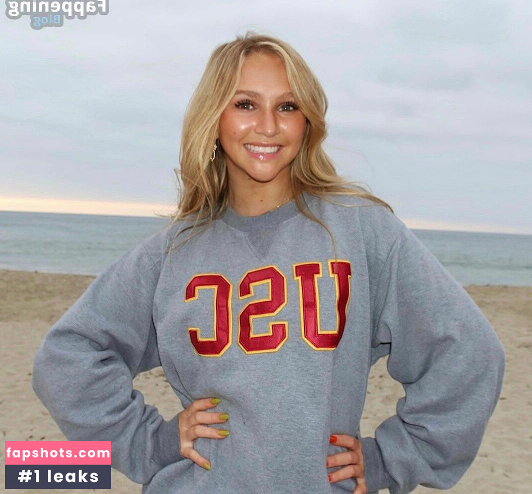 Ella Horan gallery photo #25