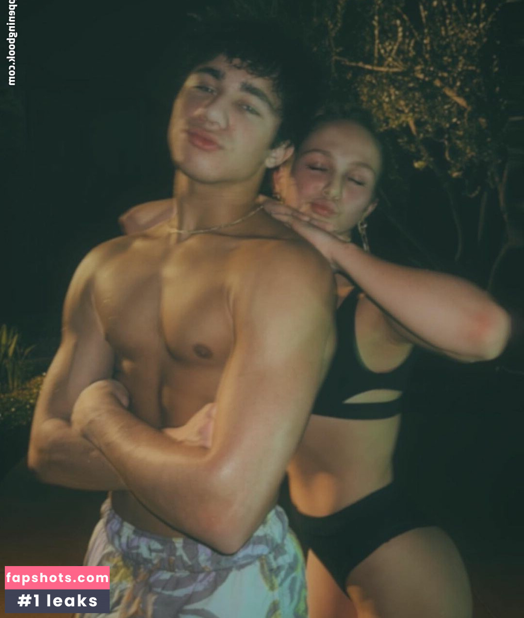 Ella Horan gallery photo #39