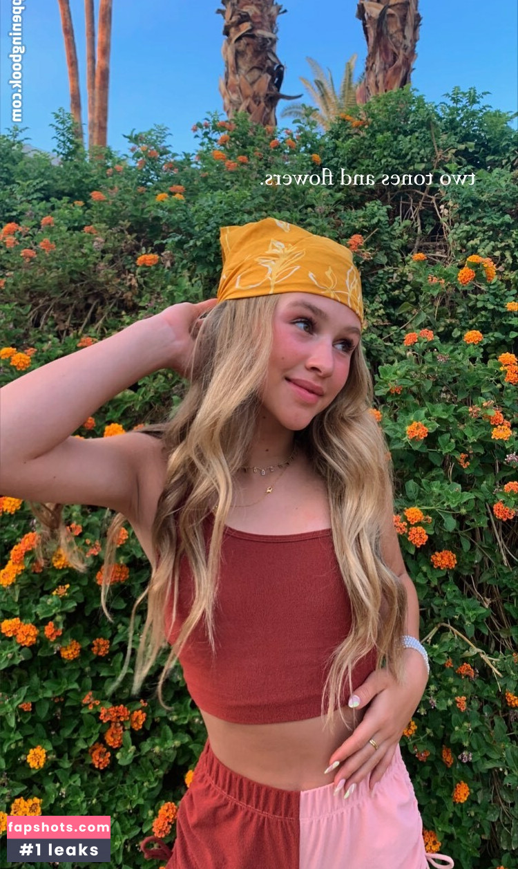 Ella Horan gallery photo #51