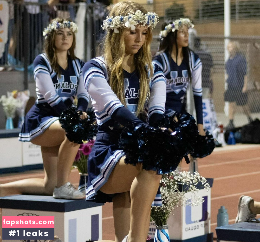 Ella Horan gallery photo #54