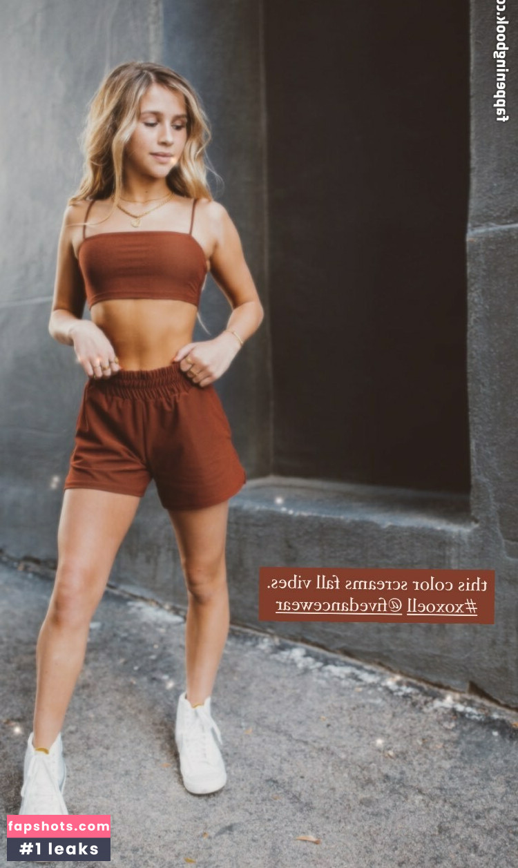 Ella Horan gallery photo #55