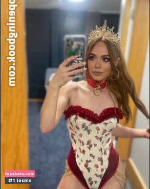 Ella Hughes gallery photo #173