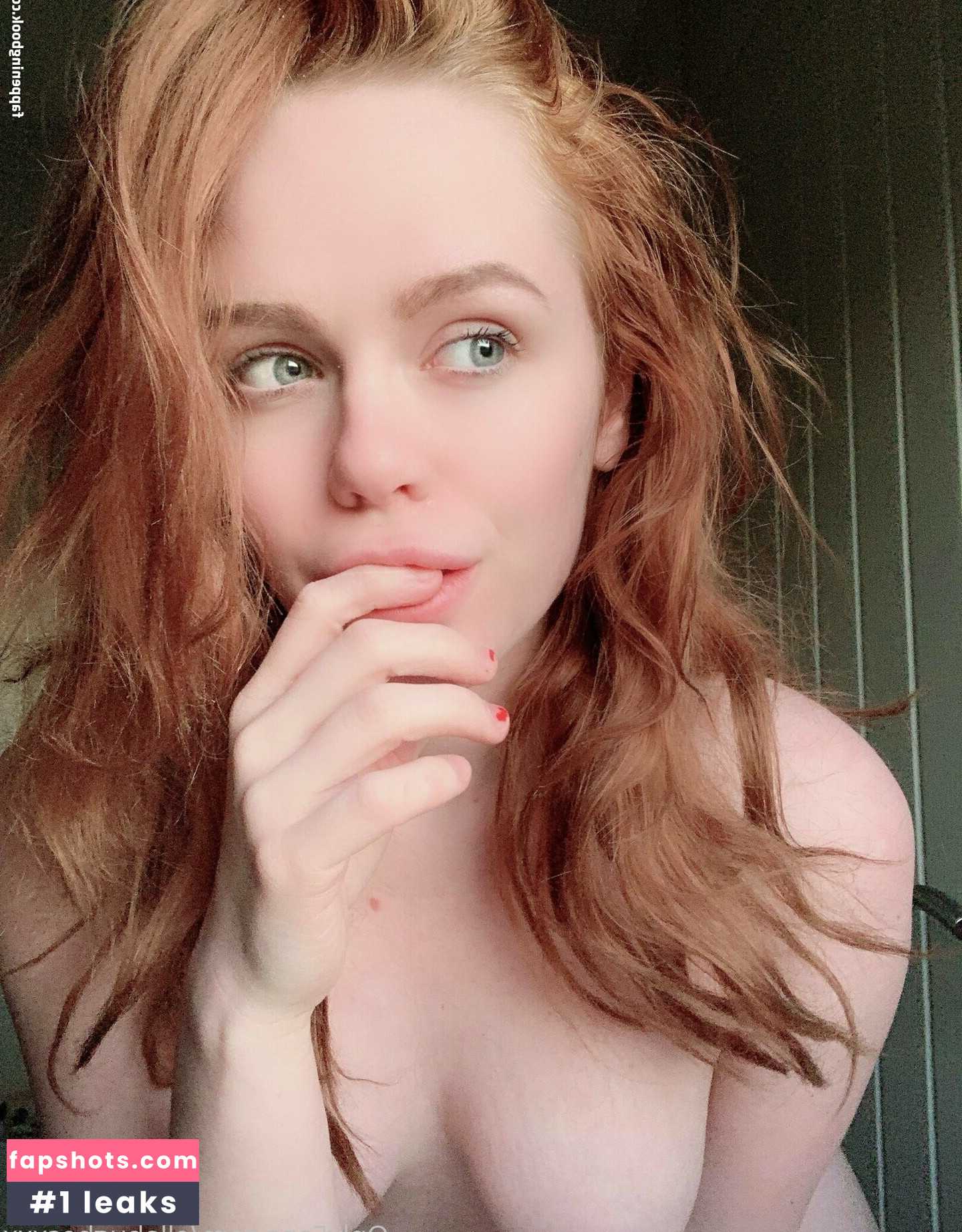 Ella Hughes gallery photo #198