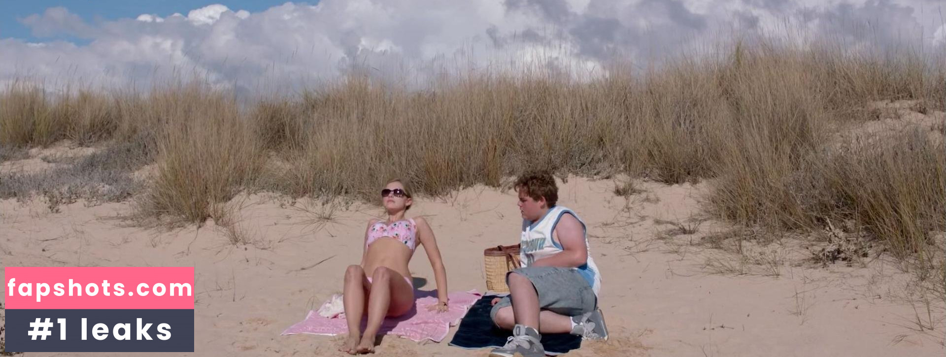 Ella-June Henrard gallery photo #4