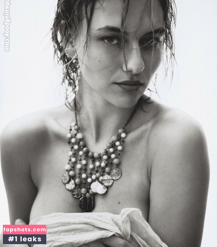 Ella Kernkamp Nude Leaks OnlyFans Photos #46 - LeakJerk