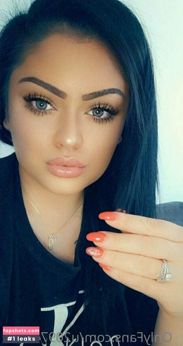 ella.malyna27 nude babe gallery