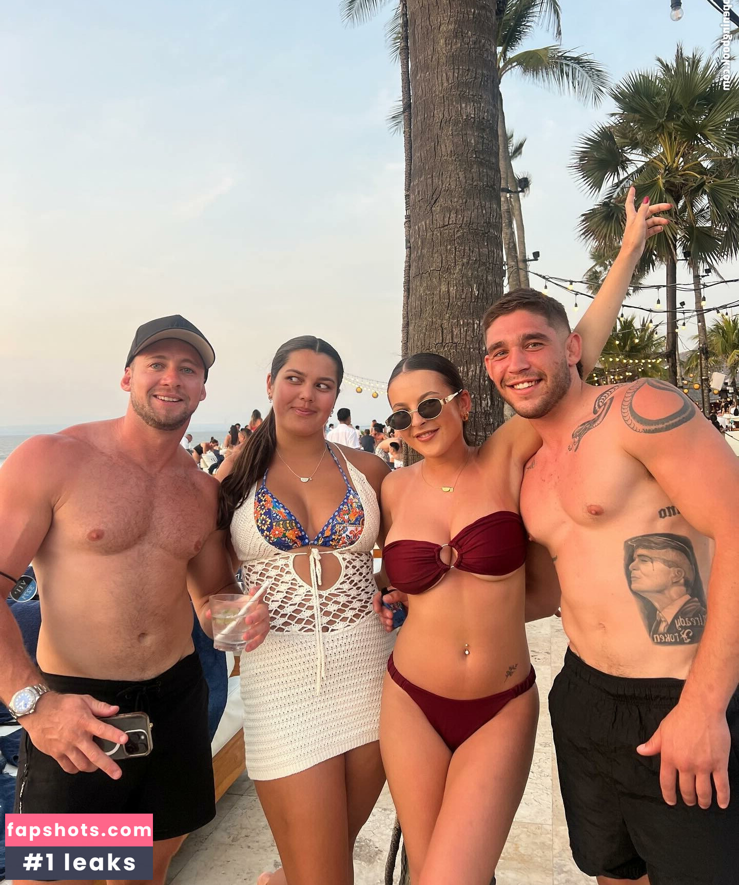 Ella Midgley gallery photo #23