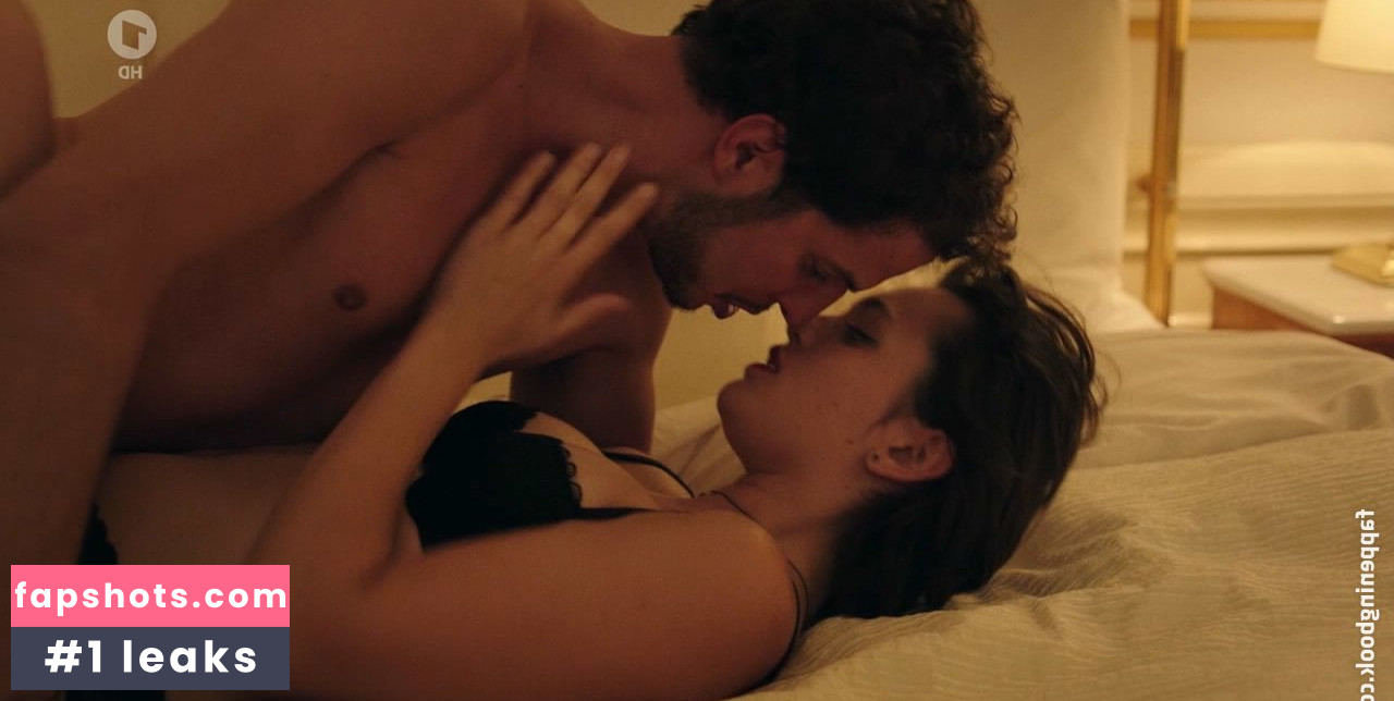 Ella Rumpf Nahé úniky fotek pouze od fanoušků #13 - Fapshots