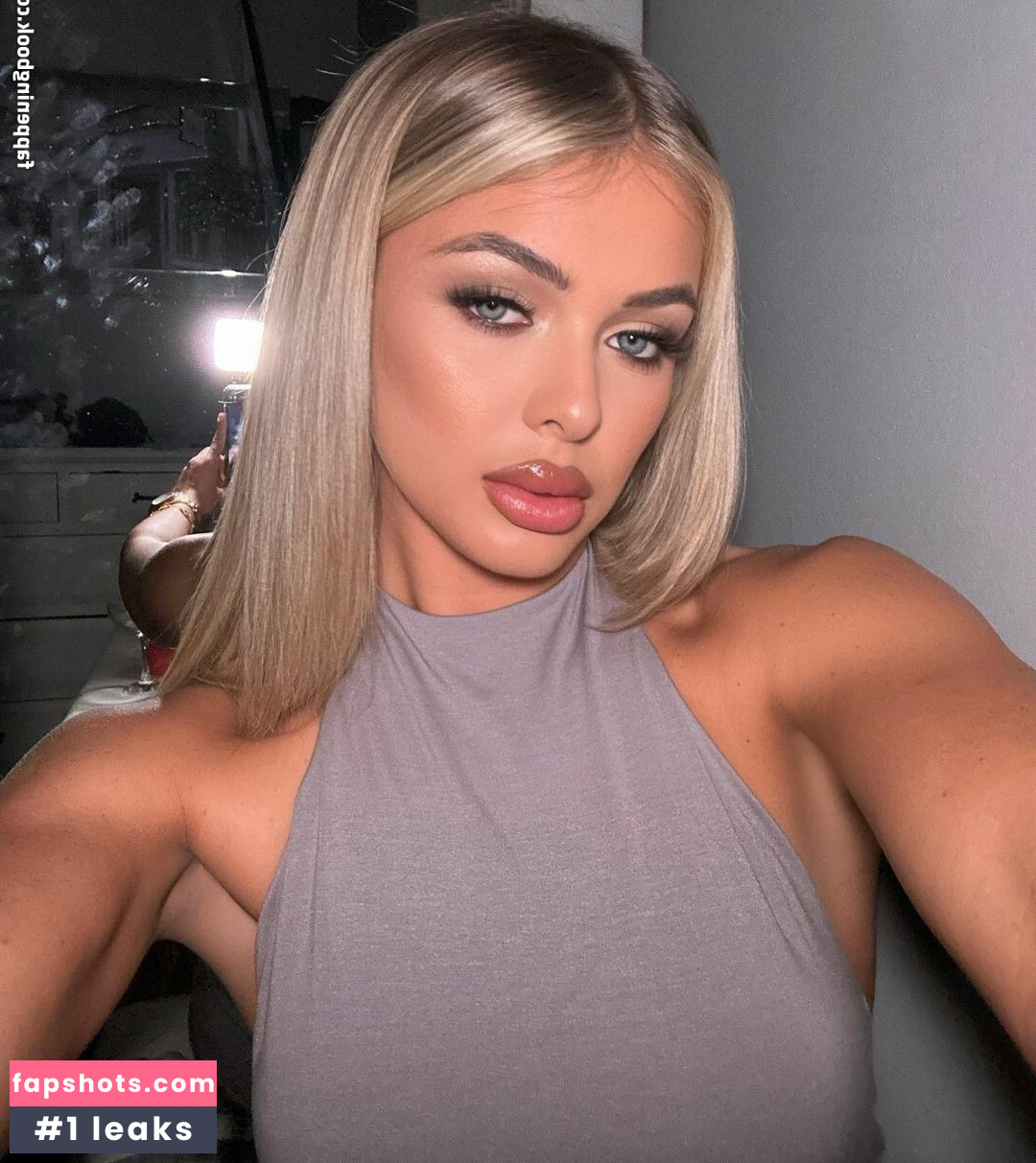 Ella Standring gallery photo #5