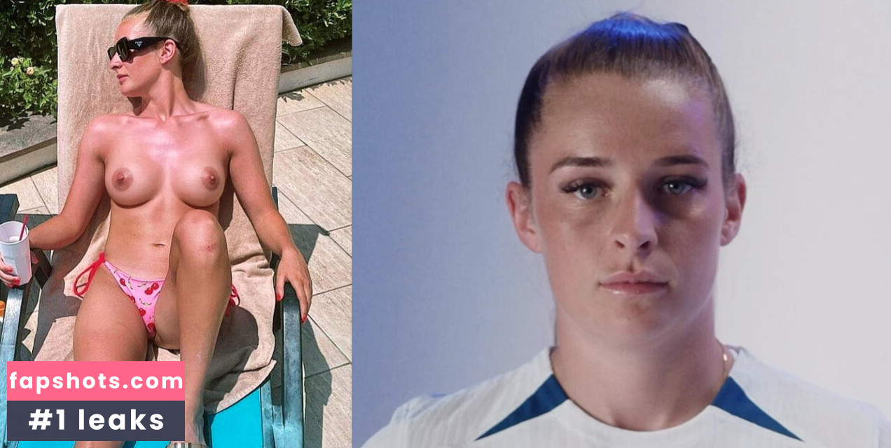 Ella Toone gallery photo #14