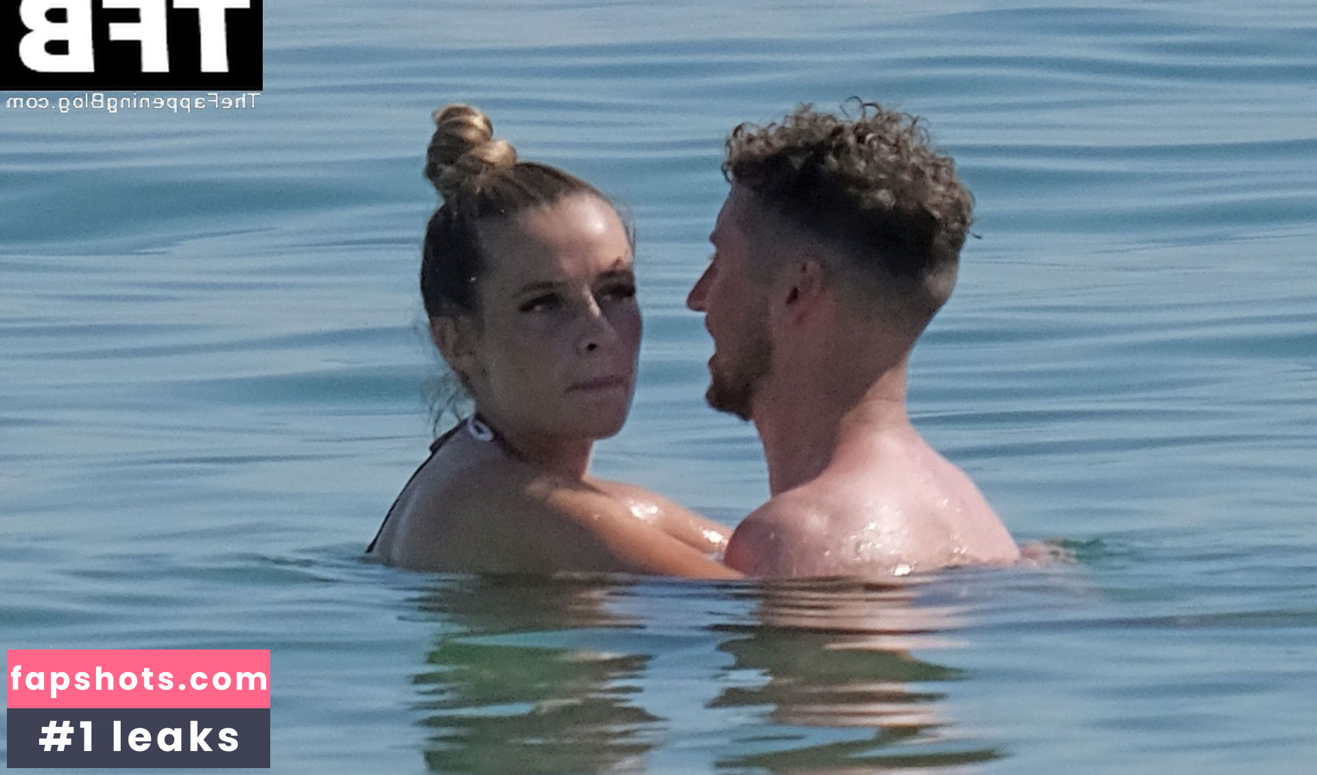 Ella Toone gallery photo #29