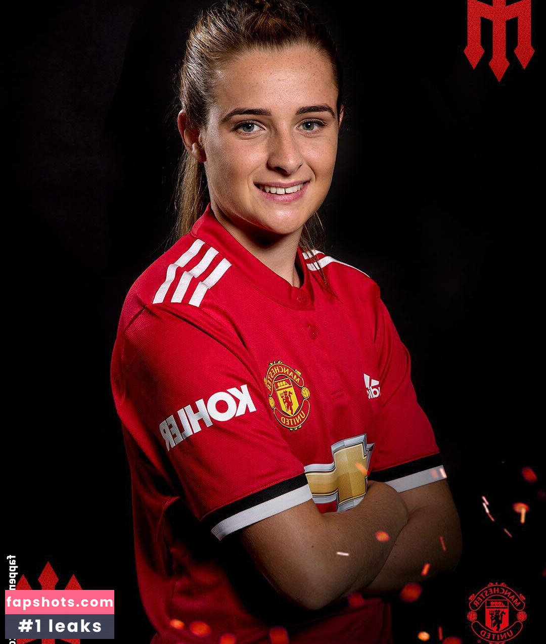 Ella Toone gallery photo #10