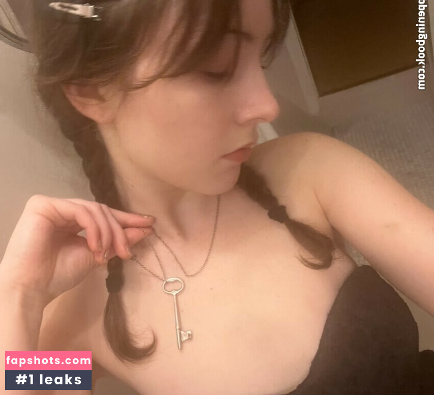 Ella Woolsey gallery photo #4