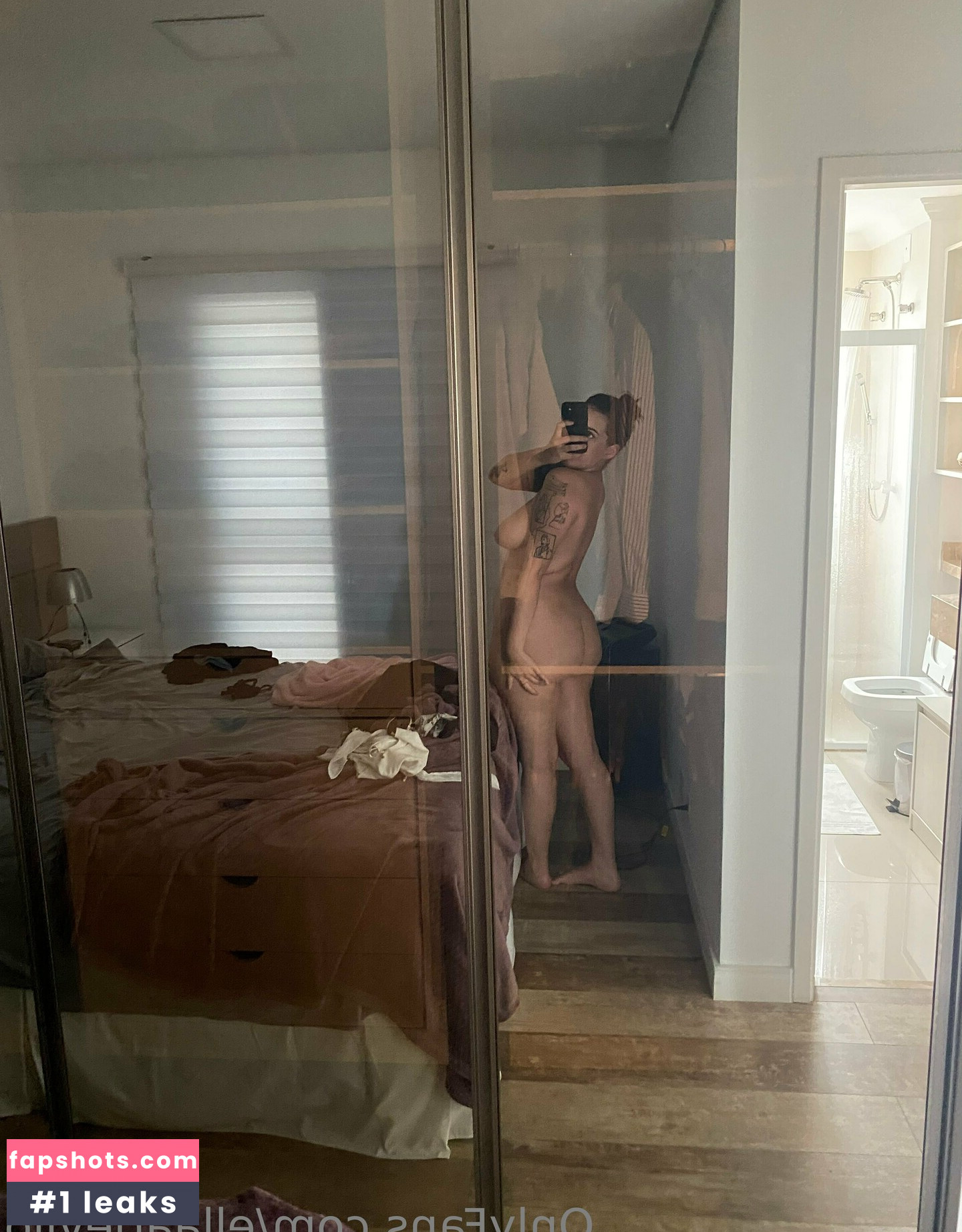 ellaarievilo Filtración Desnuda OnlyFans Foto #18 - Fapshots