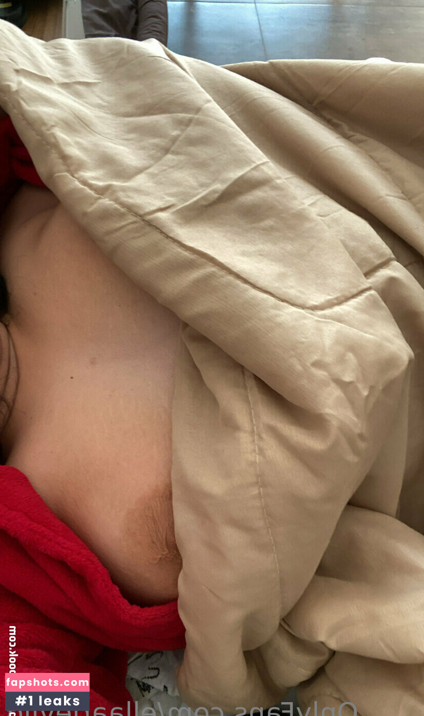 ellaarievilo Filtración Desnuda OnlyFans Foto #21 - Fapshots