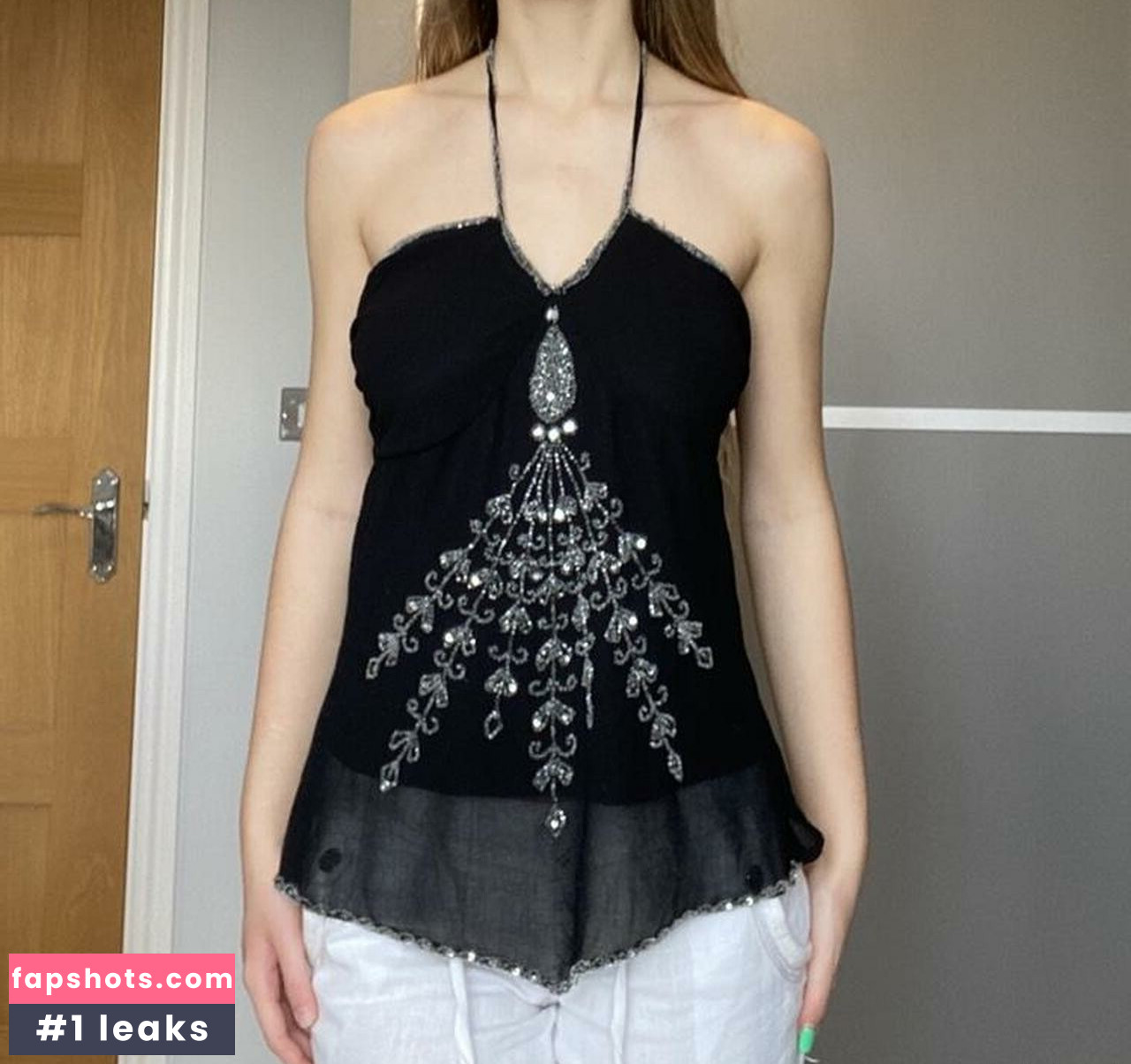 Ellabeth Willis nude babe gallery