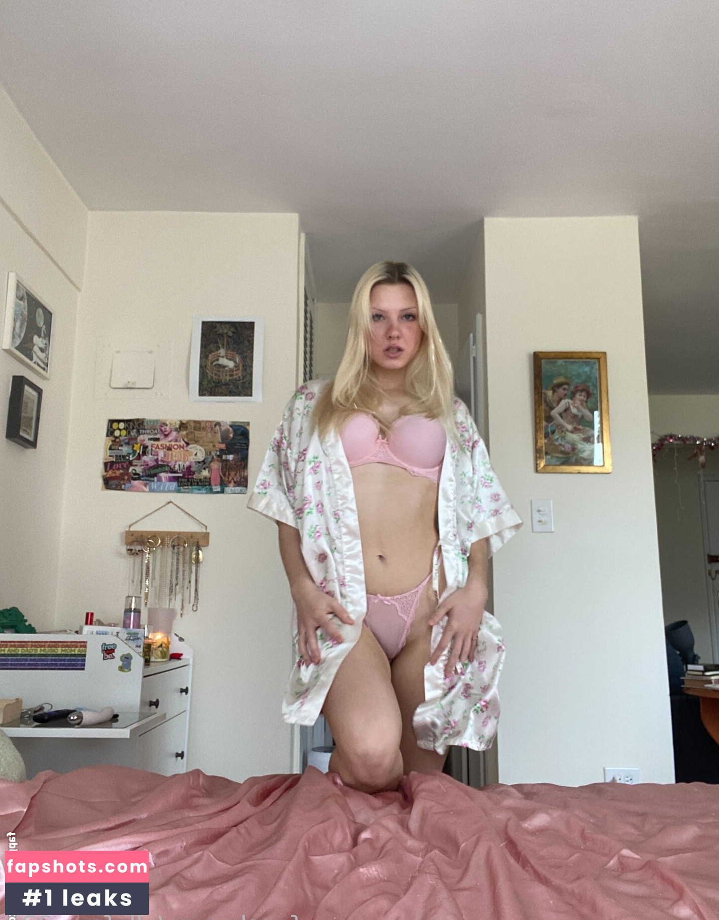 ellafawn333 gallery photo #9