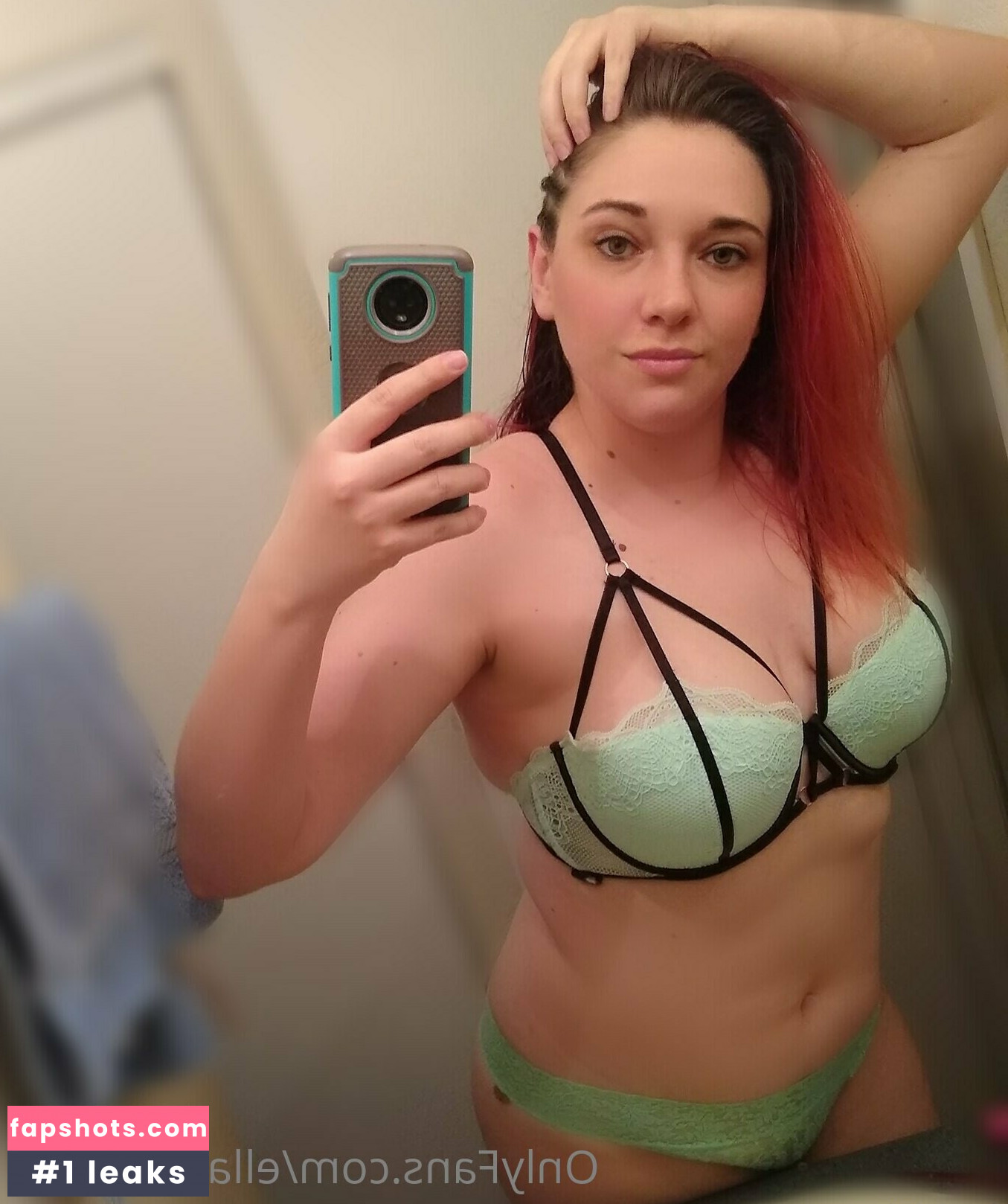 ellaofgoldfall gallery photo #8