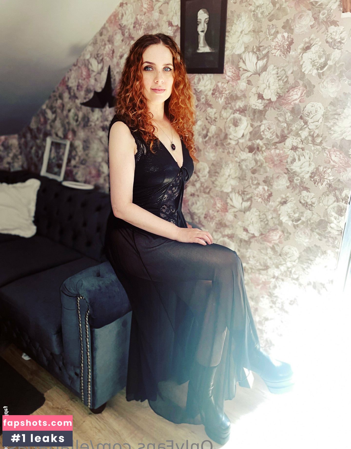 ellariabast nude babe gallery