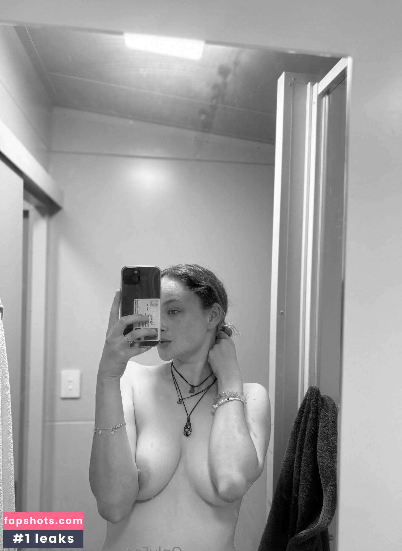 ellarose19 gallery photo #4