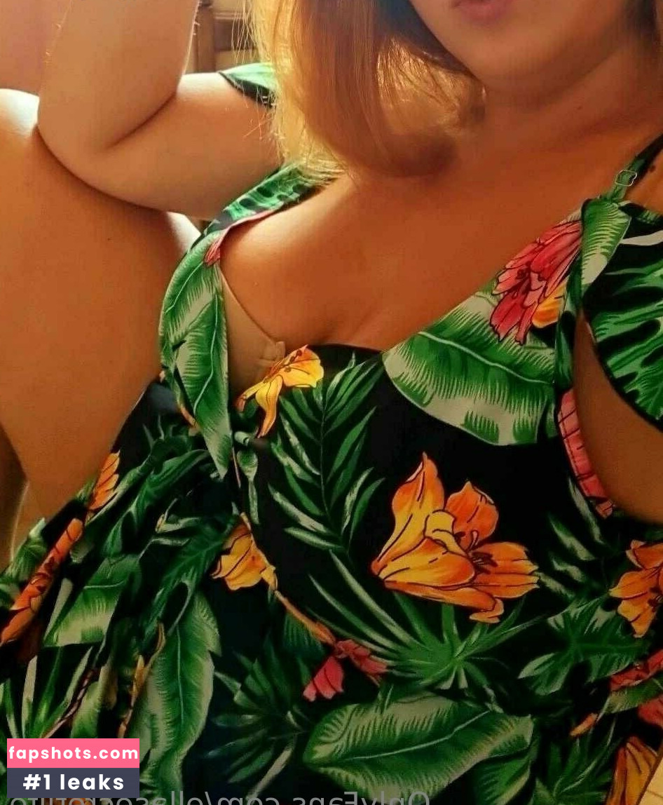 ellasecretlife gallery photo #7