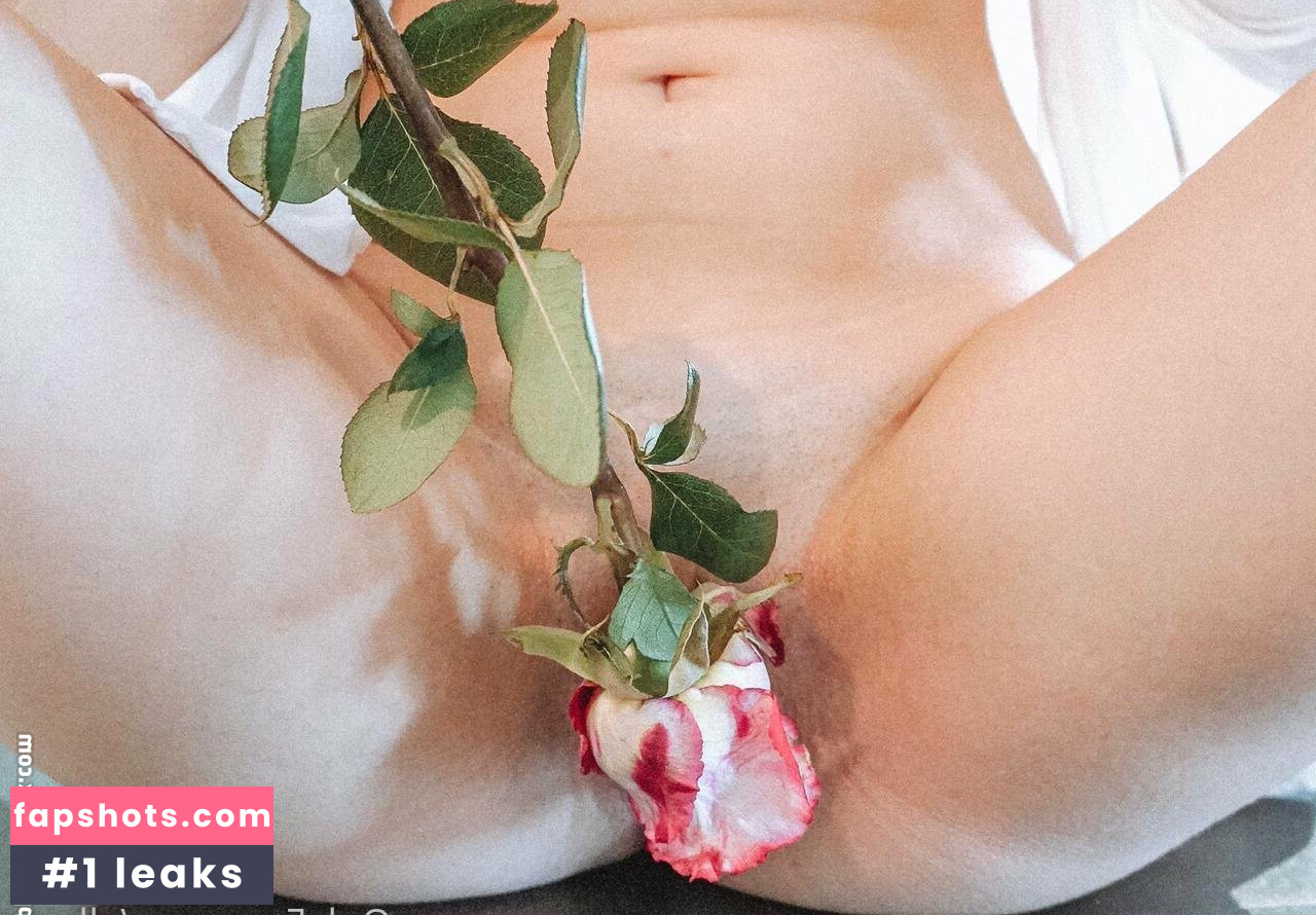 Ellcrys gallery photo #2