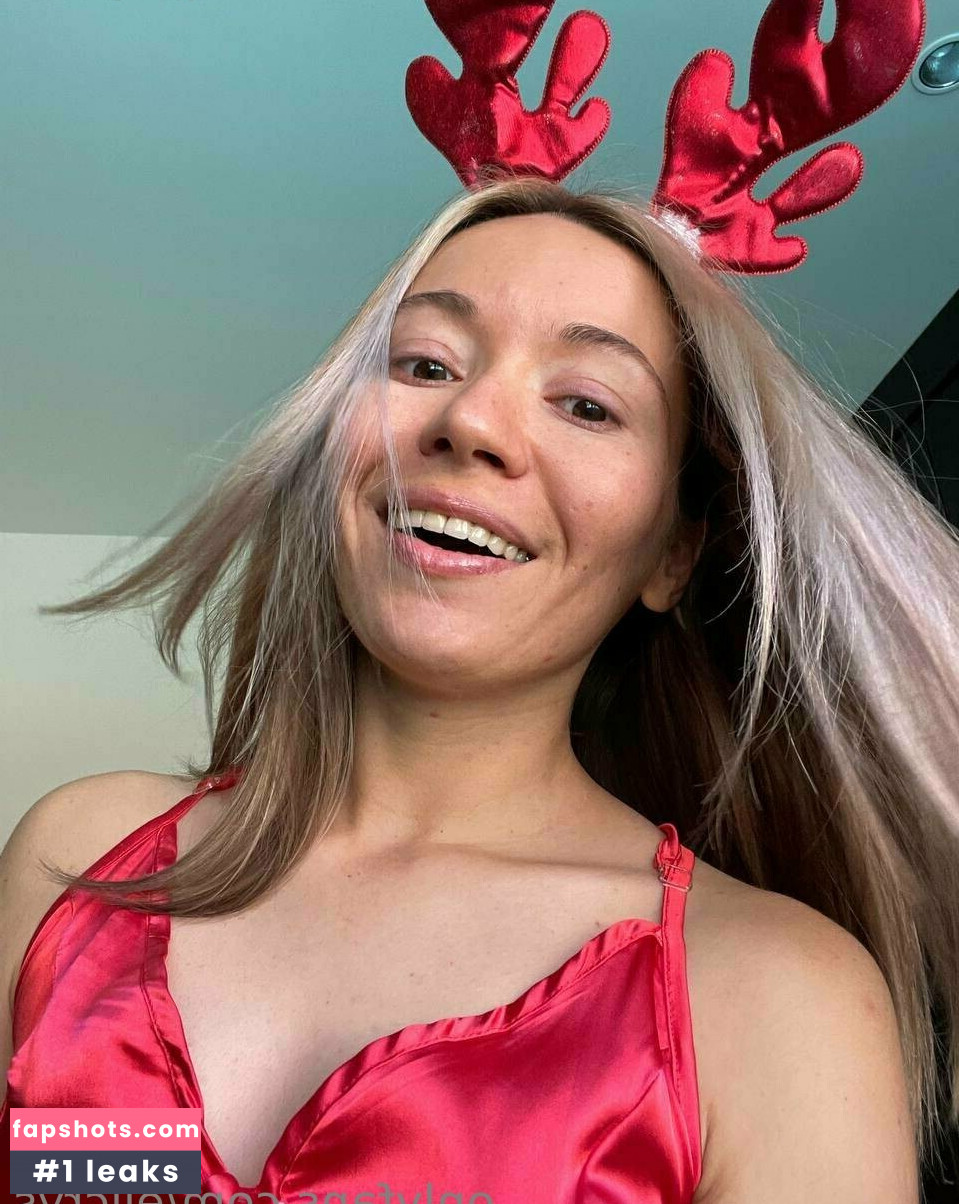 Ellcrys gallery photo #23