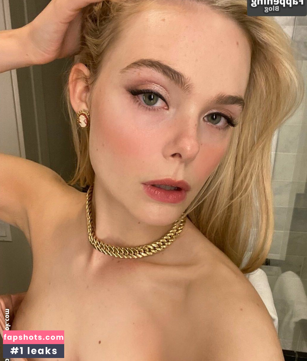 Elle Fanning gallery photo #247