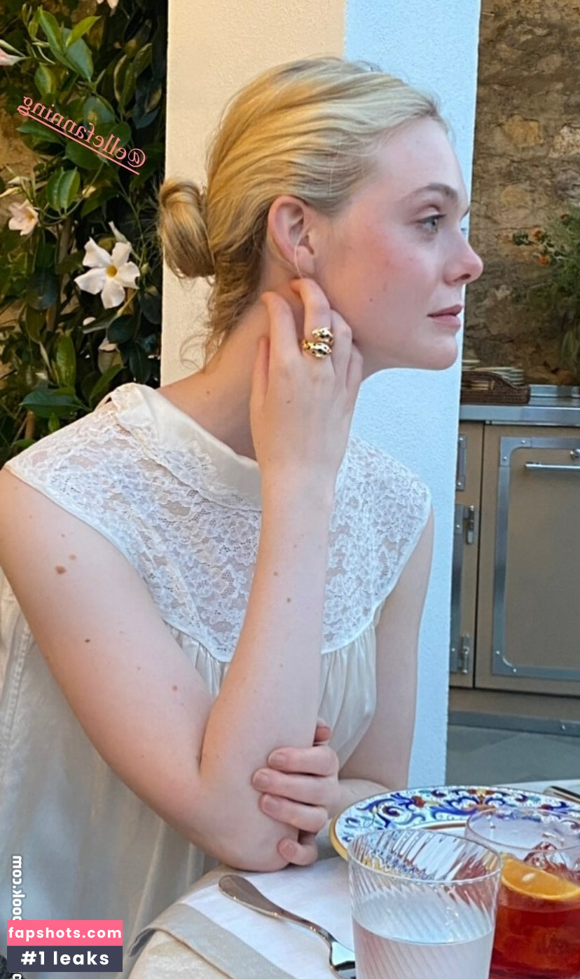 Elle Fanning Nude Leaks OnlyFans Photos #307 - Fapshots