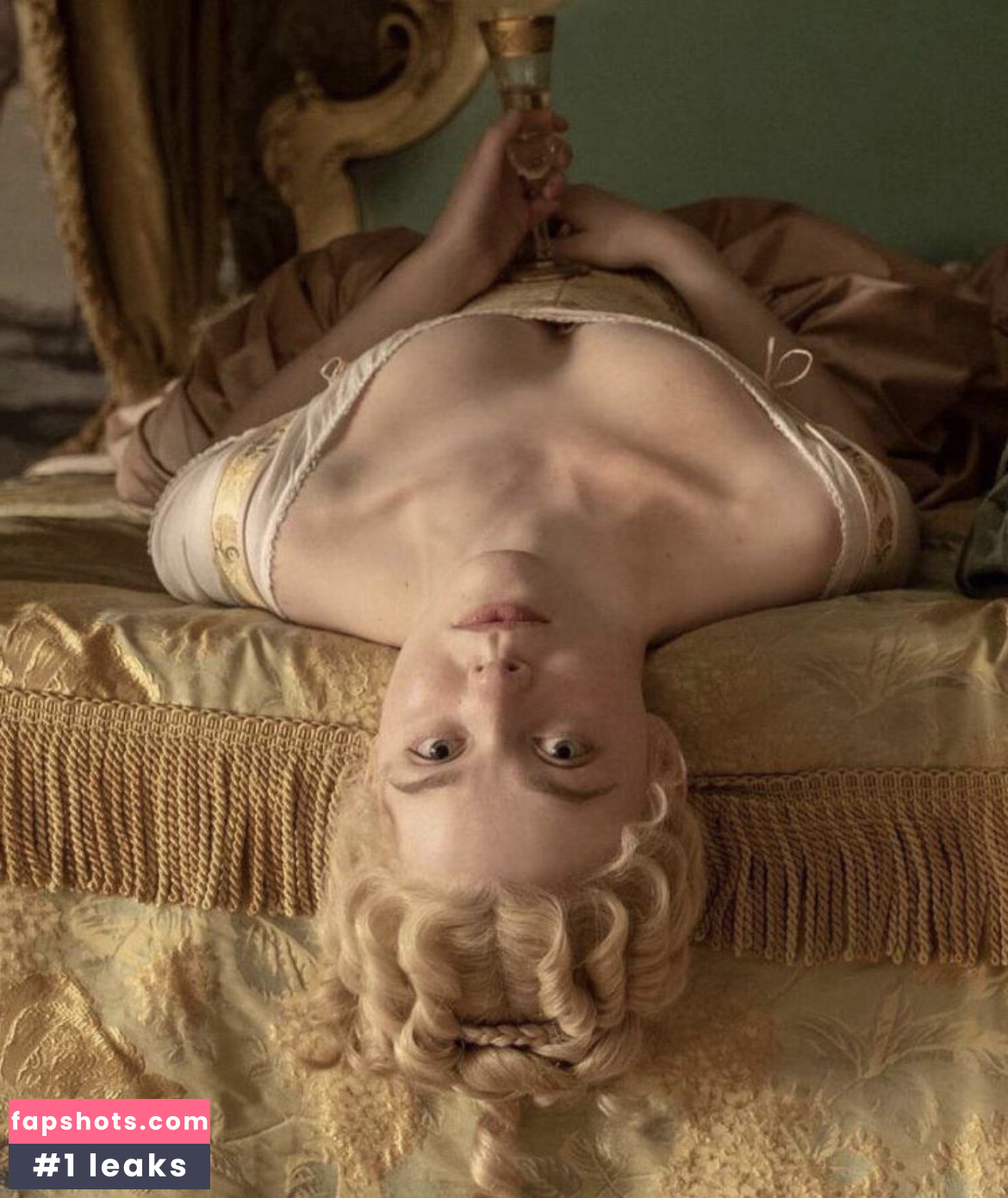 Elle Fanning Nude Leaks OnlyFans Photos #322 - Fapshots