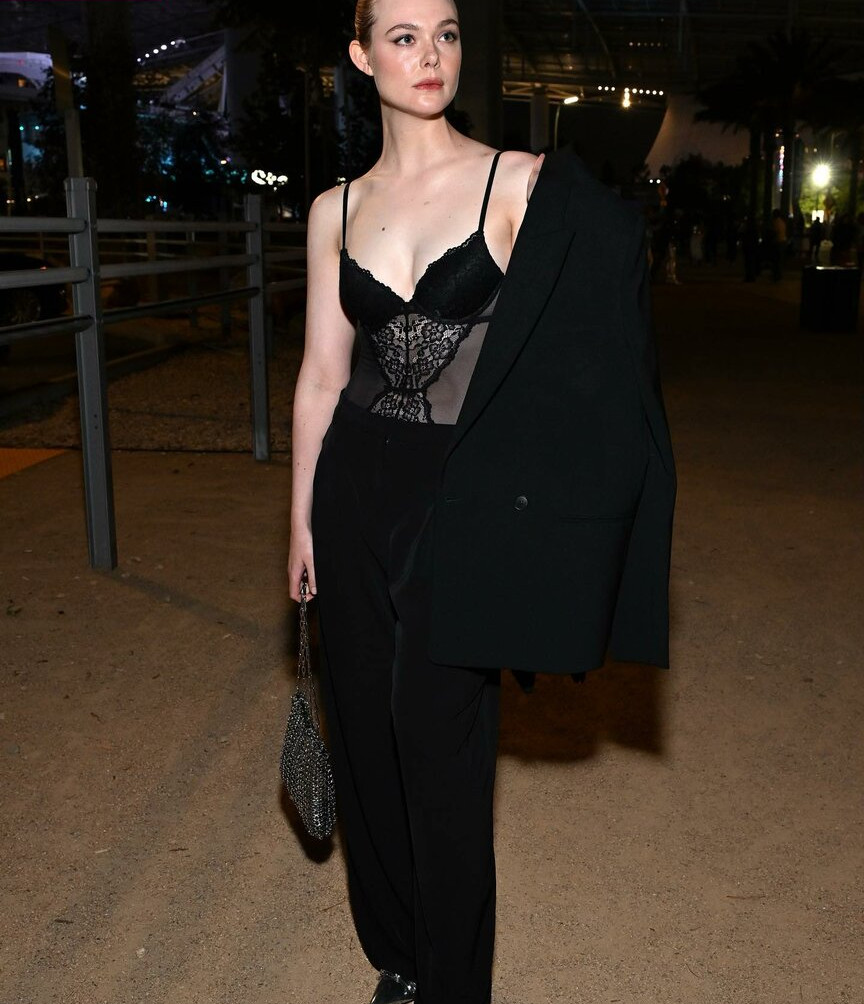 elle-fanning gallery photo #1038