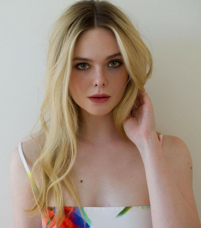 elle-fanning gallery photo #1040