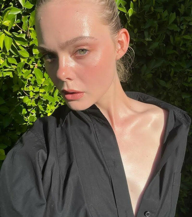 elle-fanning gallery photo #1043