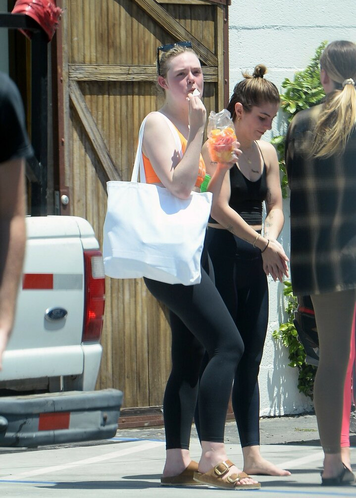 elle-fanning gallery photo #1092