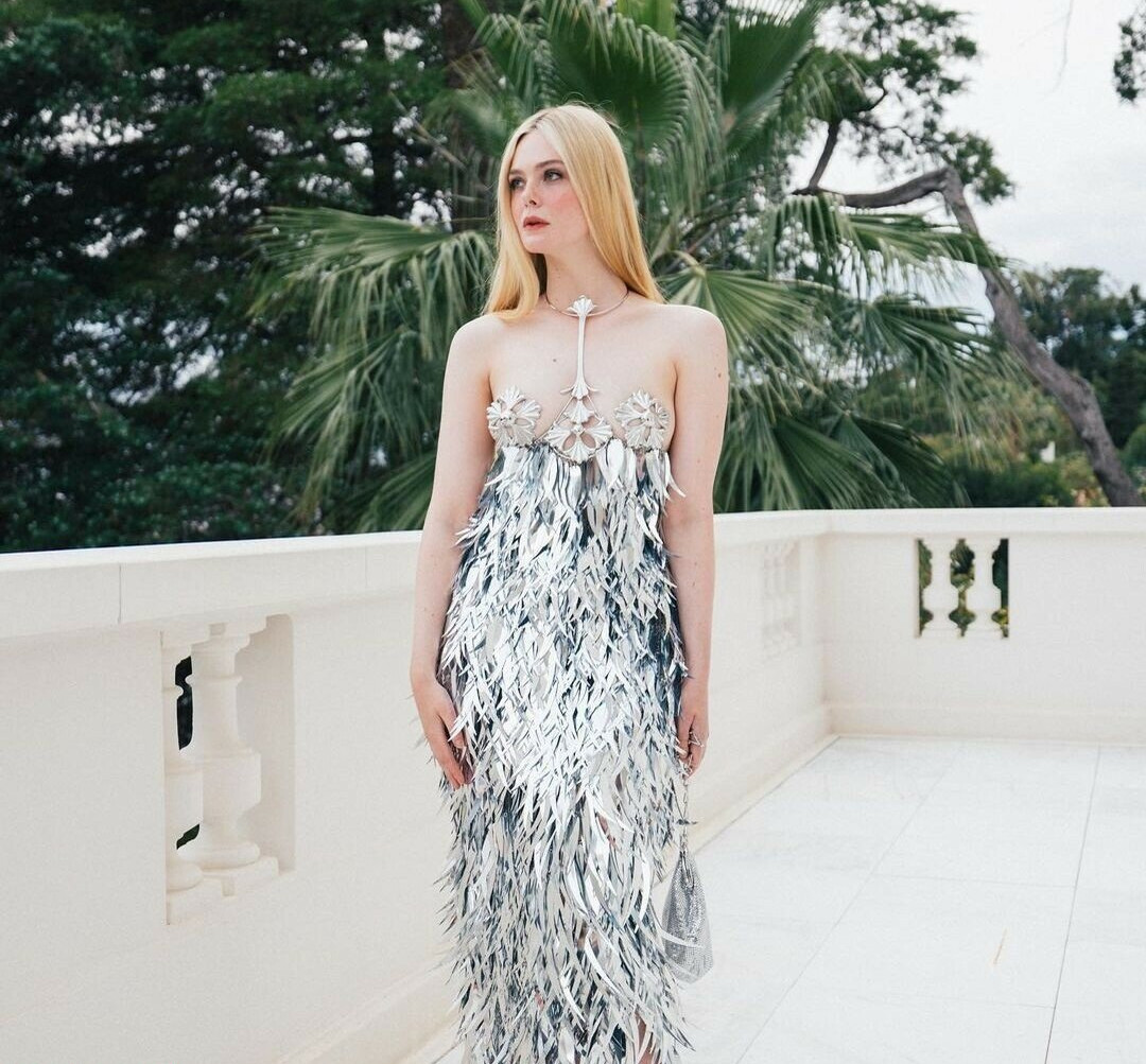 elle-fanning gallery photo #1193