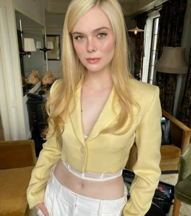 elle-fanning gallery photo #1243