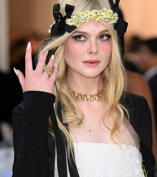 elle-fanning gallery photo #1256