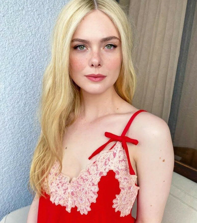 elle-fanning gallery photo #1262