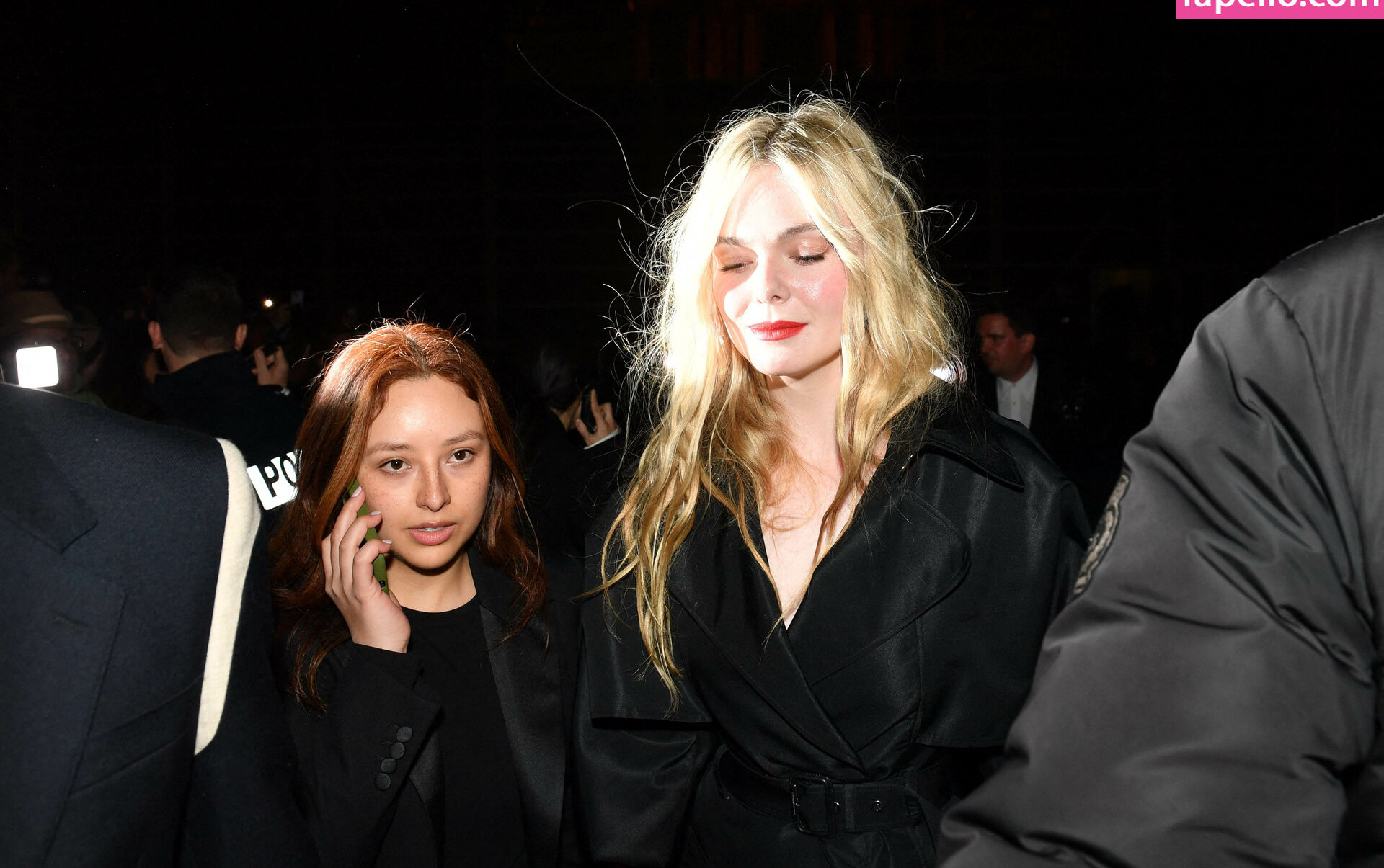 elle-fanning gallery photo #1359