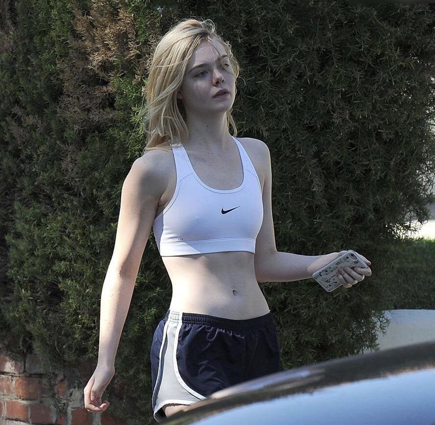 elle-fanning Nude Leaks OnlyFans Photos #213 - LeakJerk