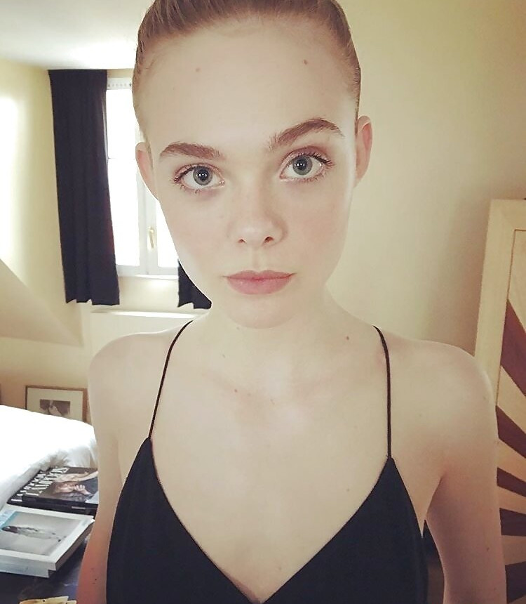 elle-fanning Nude Leaks OnlyFans Photos #288 - LeakJerk