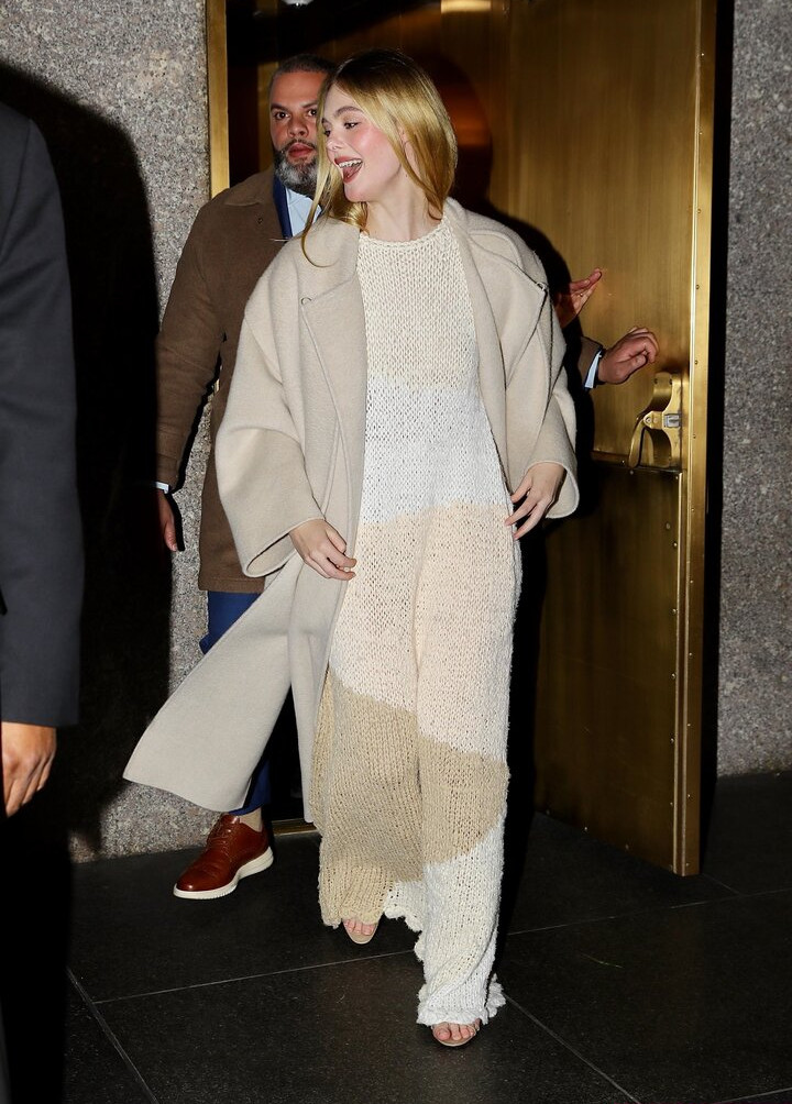 elle-fanning gallery photo #639